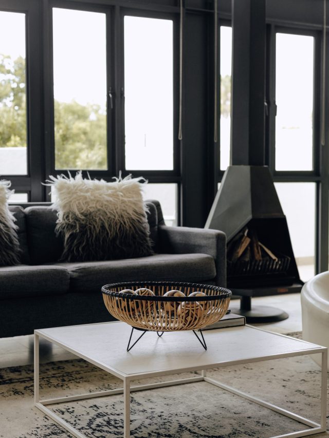 22 EIKEHOFF APARTMENT